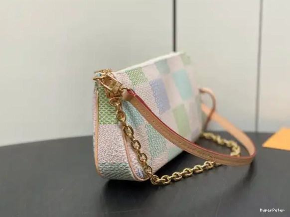 VUITTON Pochette Accessoires-23.5*13.5*4CM LOUIS 0515